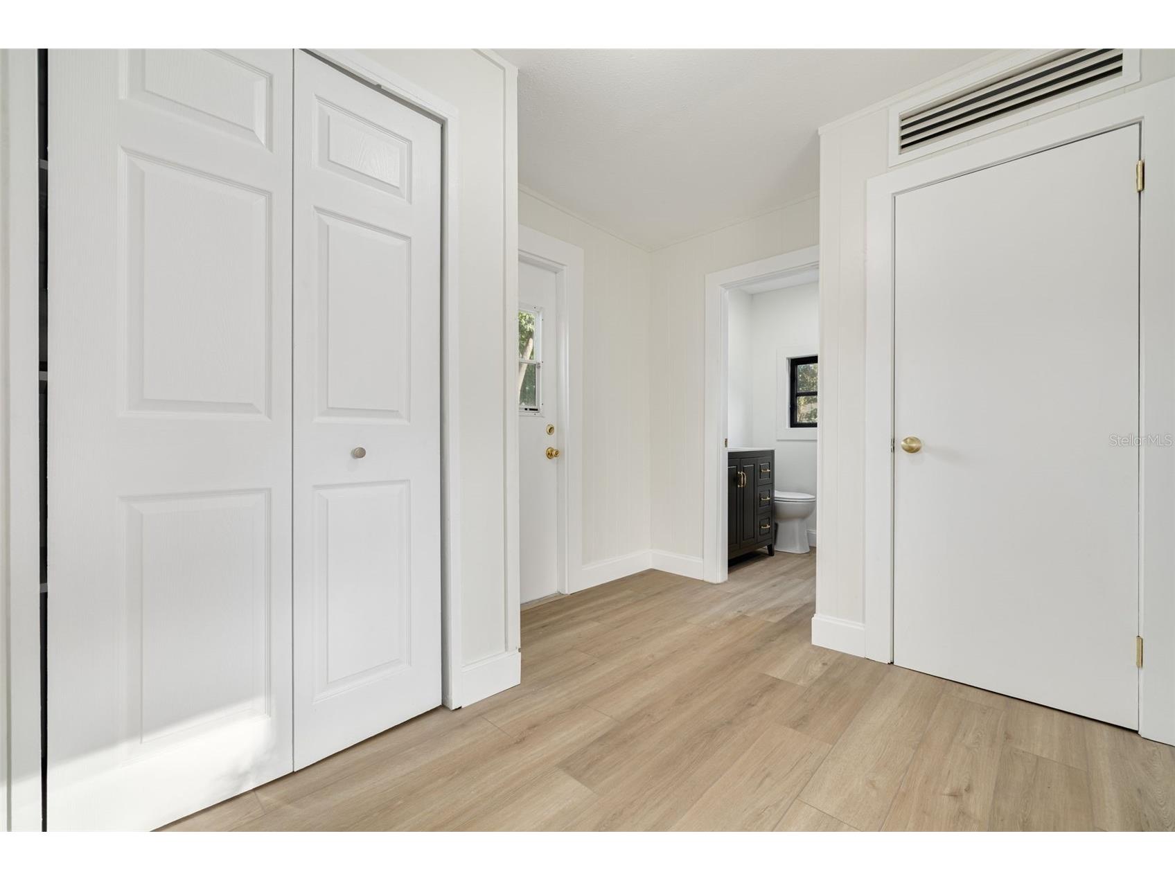 8062 28th Avenue N Saint Petersburg FL 33710 TB8474080 image23