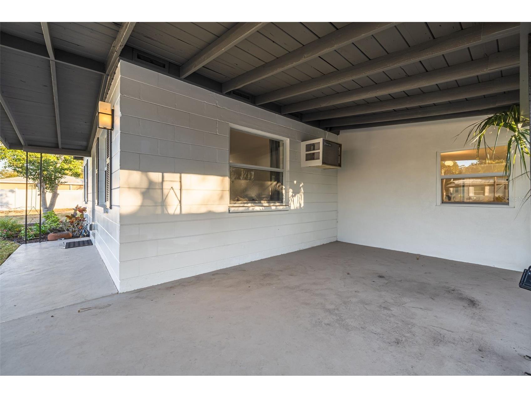 8062 28th Avenue N Saint Petersburg FL 33710 TB8474080 image4
