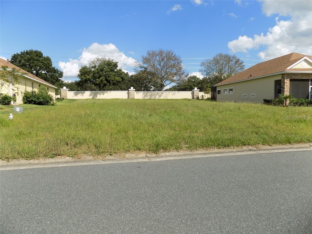 8062 Bridgeport Bay Circle, Mount Dora, FL, 32757 MLS G5047148