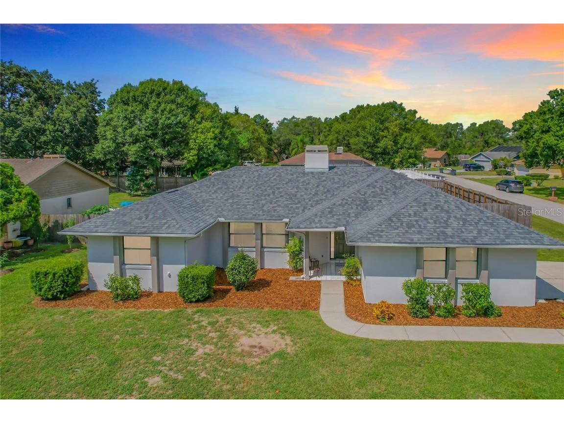 8062 Glenridge Lane Lakeland FL 33809 L4939509 image1