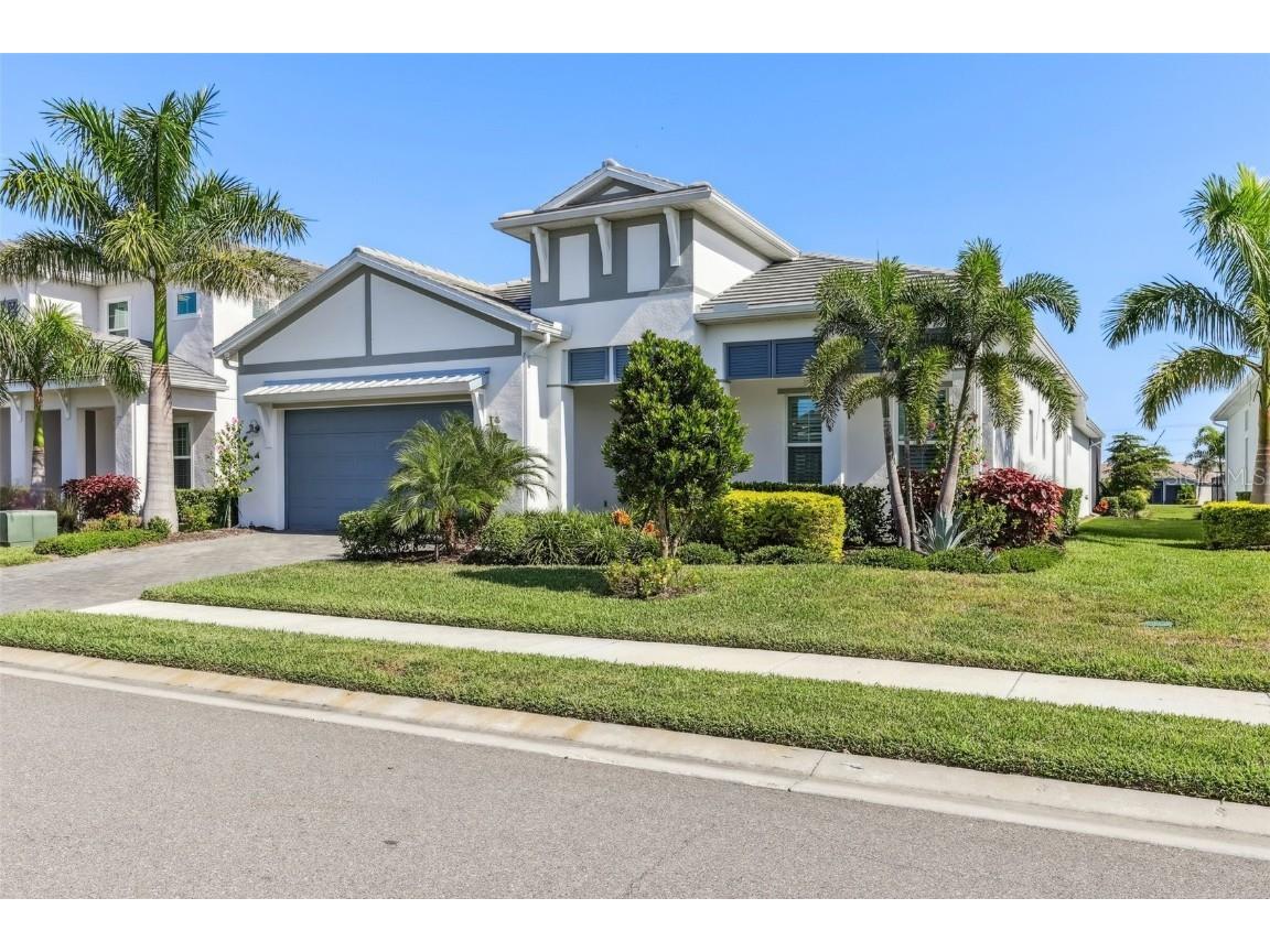 8063 Redonda Loop Bradenton FL 34202 A4667738 image1