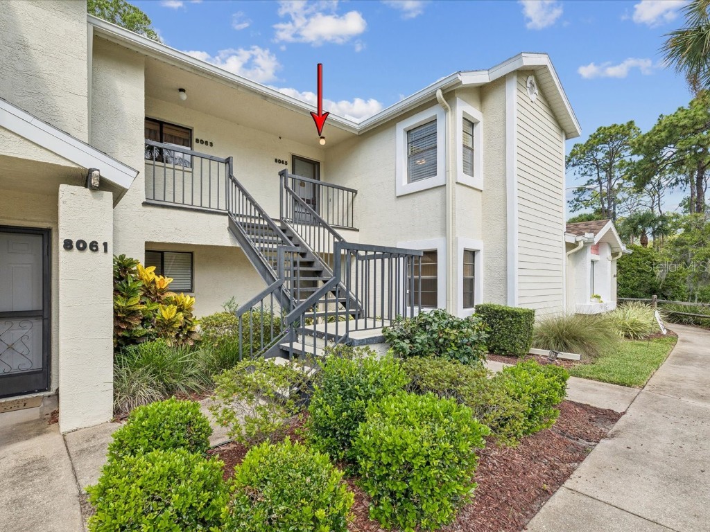 8065 Picketts Court #C Weeki Wachee FL 34613 W7877146 image1