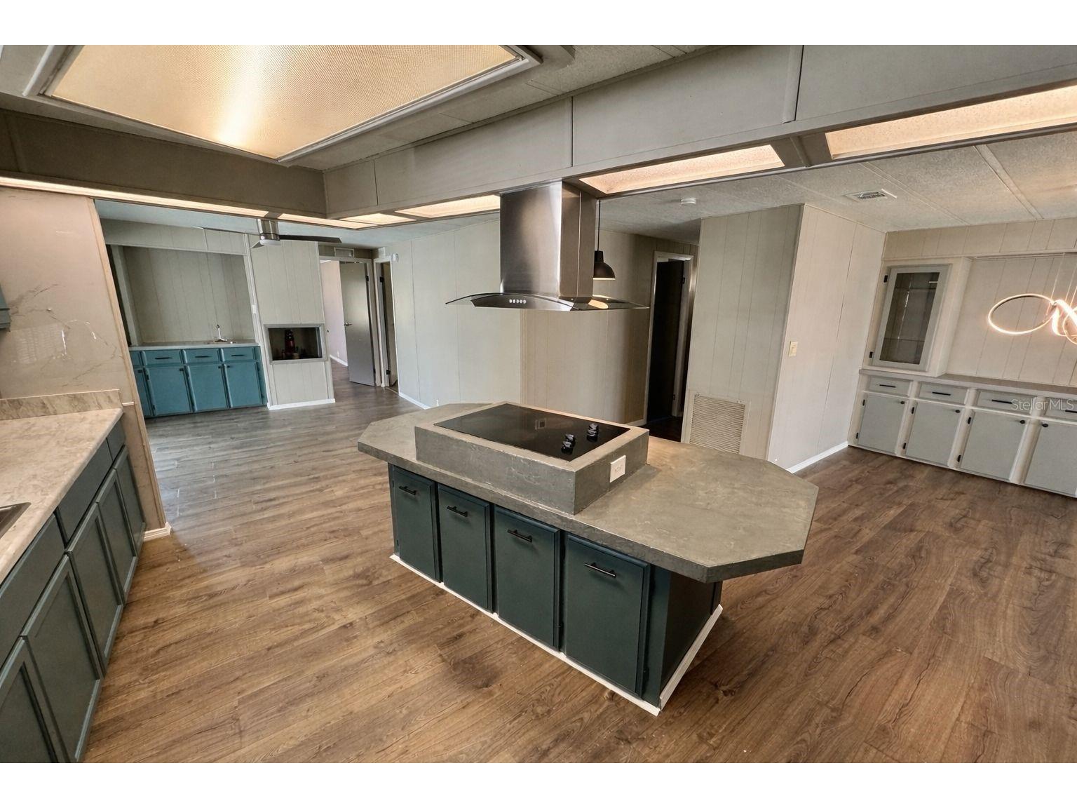 8066 Highpoint Boulevard Brooksville FL 34613 TB8493072 image10