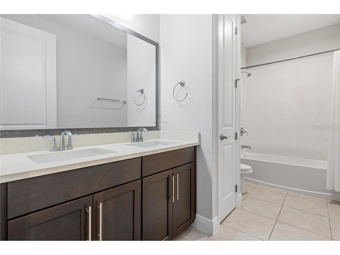 8066 Ludington Circle Orlando FL 32836 O6341878 image40