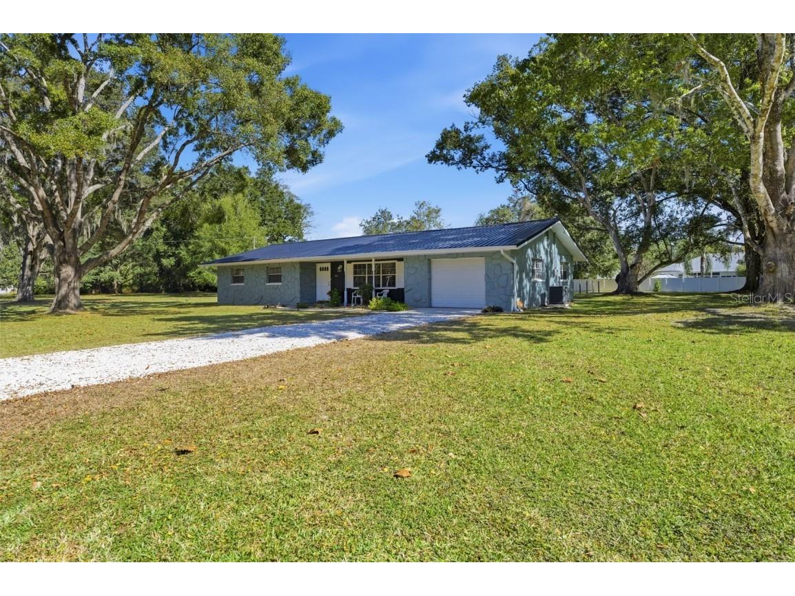 8066 Redbud Lane Brooksville FL 34601 W7880700 image1