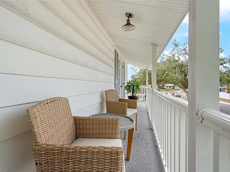 8067 123rd Street Seminole FL 33772 TB8514906 image32