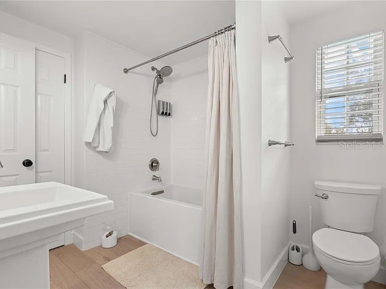 8067 123rd Street Seminole FL 33772 TB8514906 image35