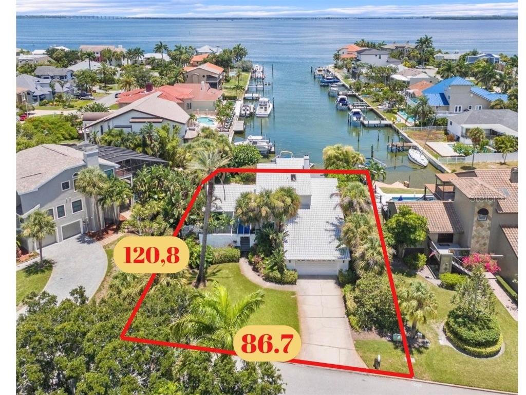 807 2nd Avenue S Tierra Verde FL 33715 - TAMPA BAY TB8318700 image1
