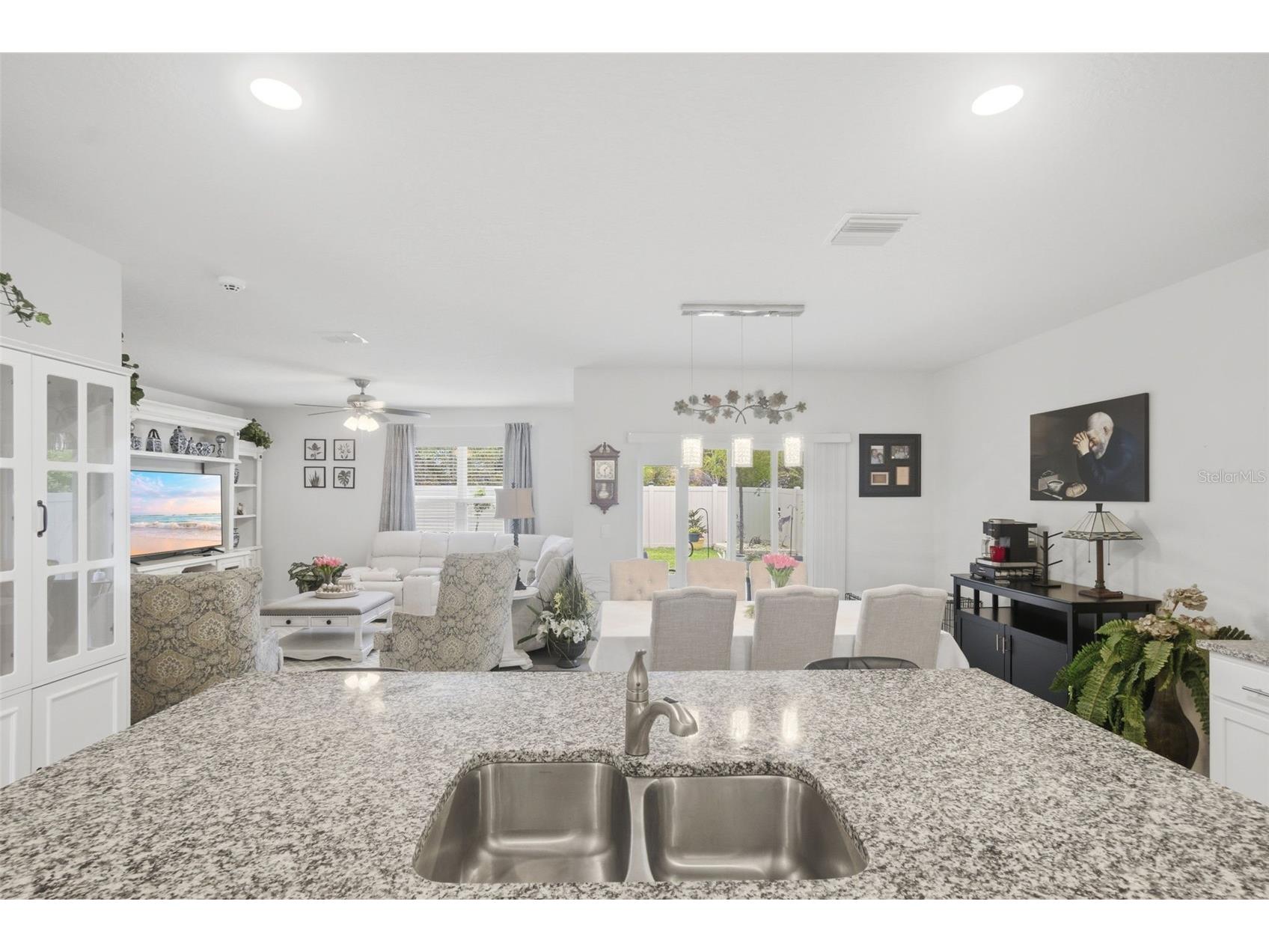 807 Amhurst Drive Orange City FL 32763 V4948264 image8