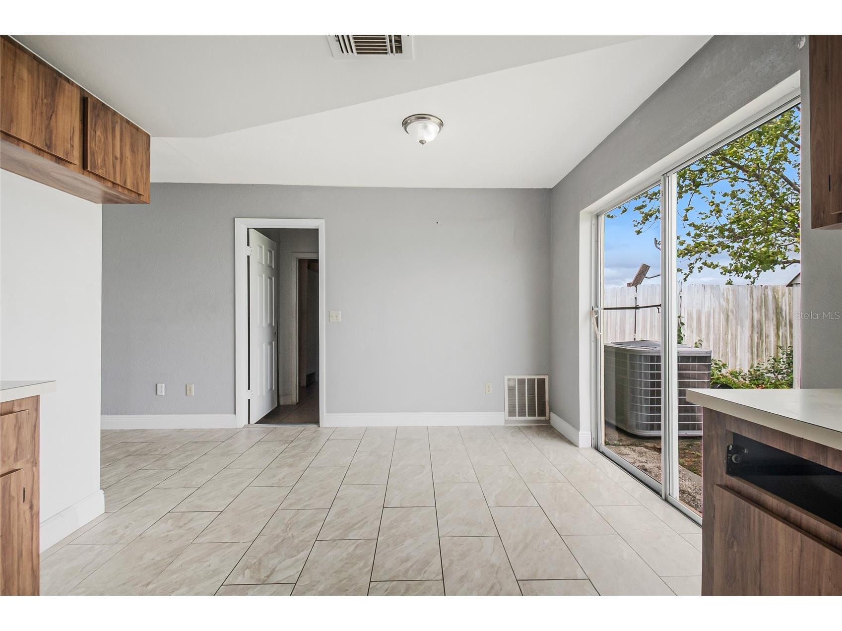 807 Aspenwood Circle Kissimmee FL 34743 S5147631 image9