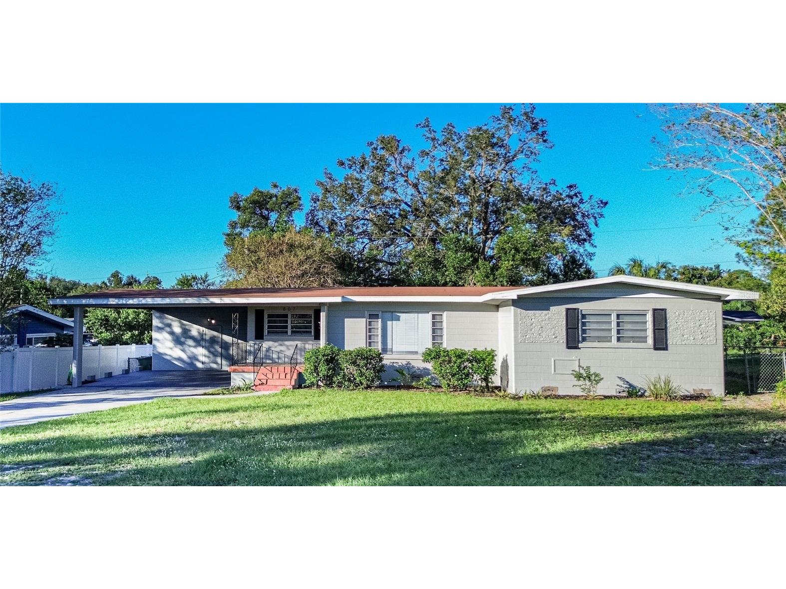 807 Avenue M SE Winter Haven FL 33880 P4932797 image1