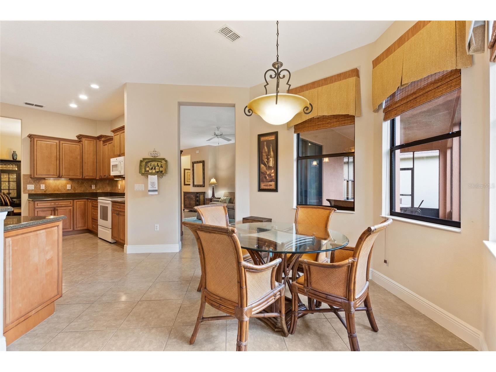 807 Bella Viana Road Kissimmee FL 34759 S5149358 image16