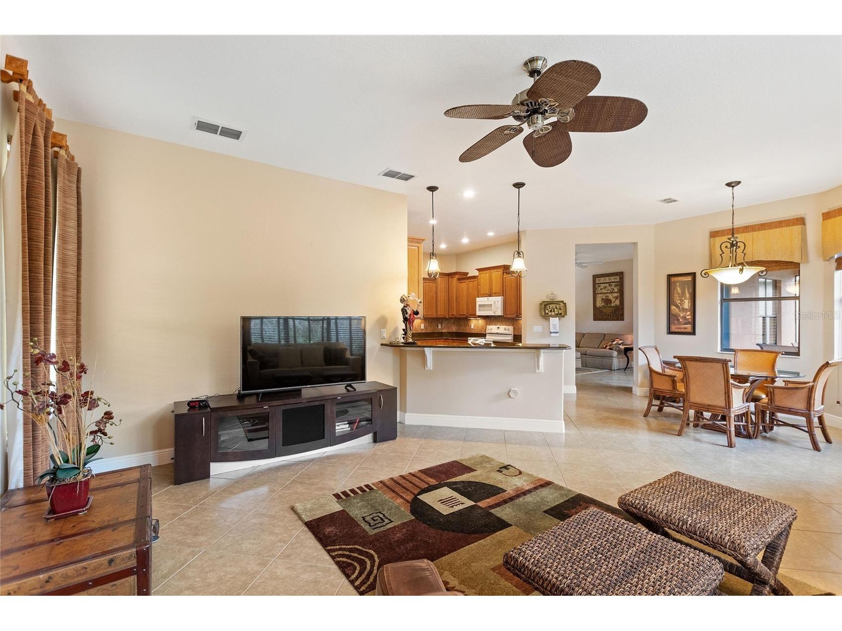 807 Bella Viana Road Kissimmee FL 34759 S5149358 image19