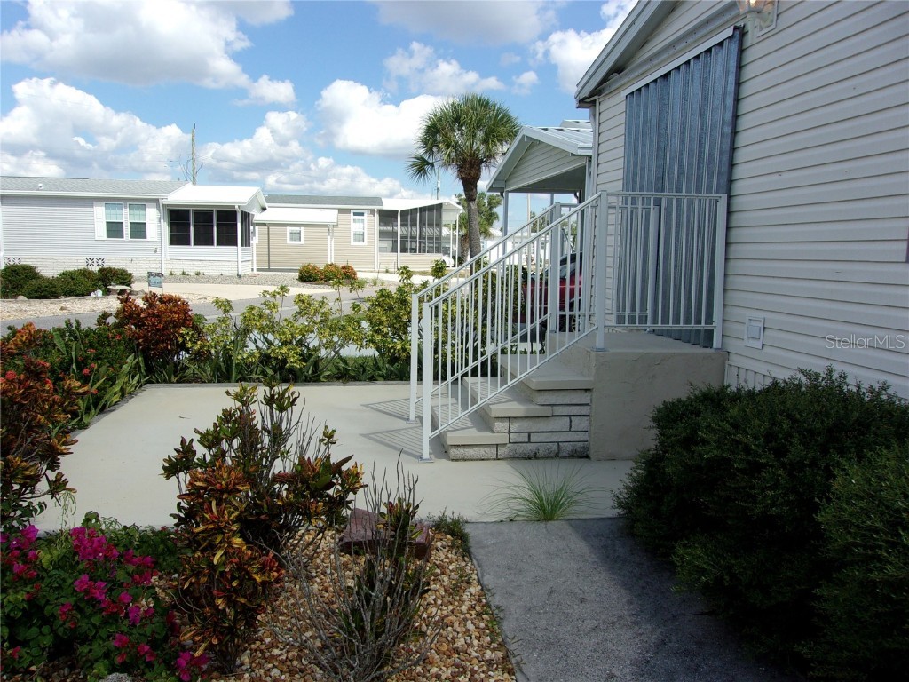 807 Bogie Venice FL 34285 N6141033 image3