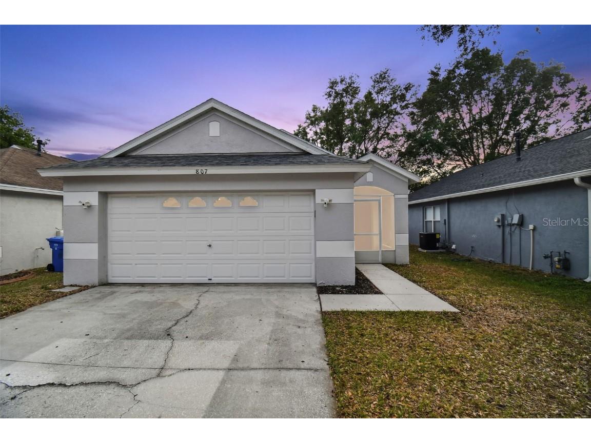 807 Cape Cod Circle Valrico FL 33594 T3435143 image1