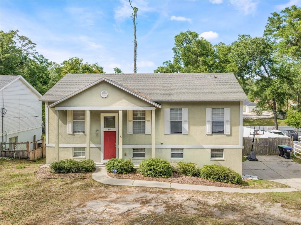 807 E 10th Street Apopka FL 32703 O6105463 image1