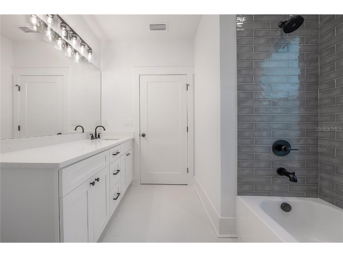 807 E Ida Street #1 Tampa FL 33603 TB8408134 image36