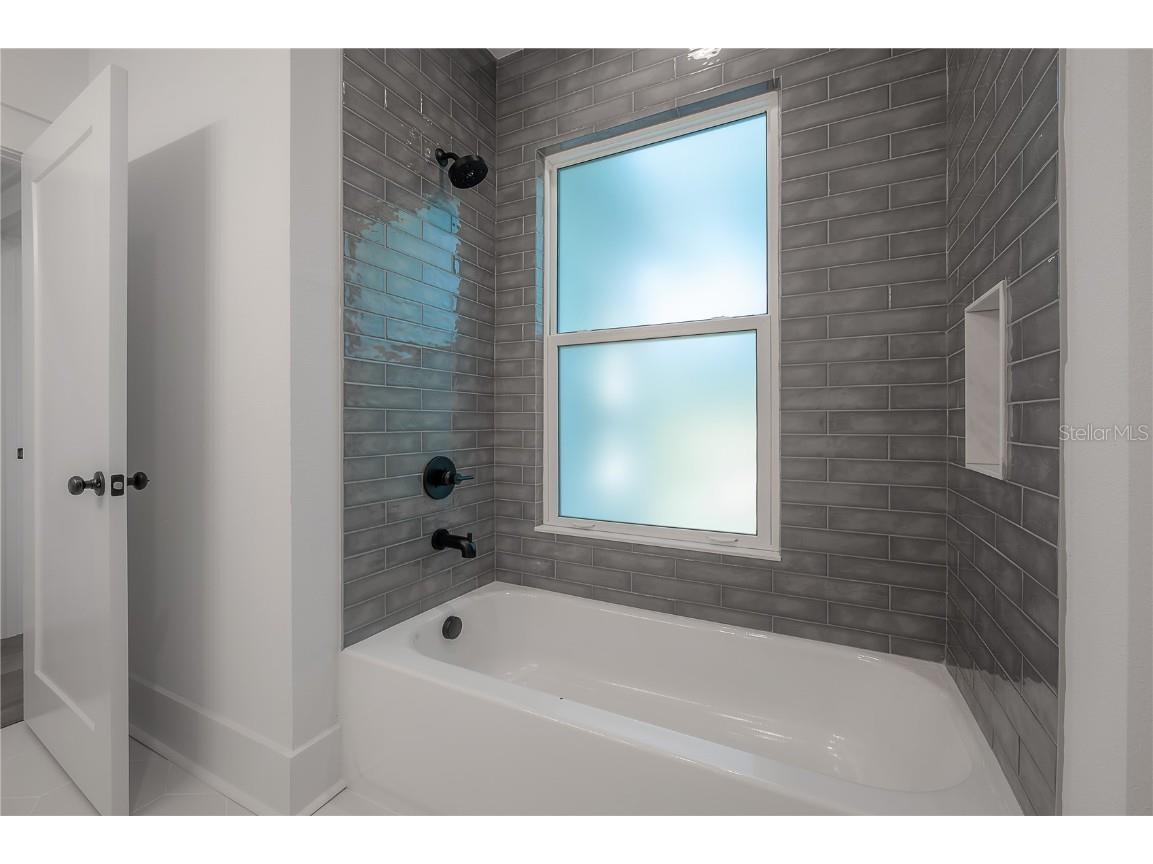 807 E Ida Street #2 Tampa FL 33603 TB8439589 image35