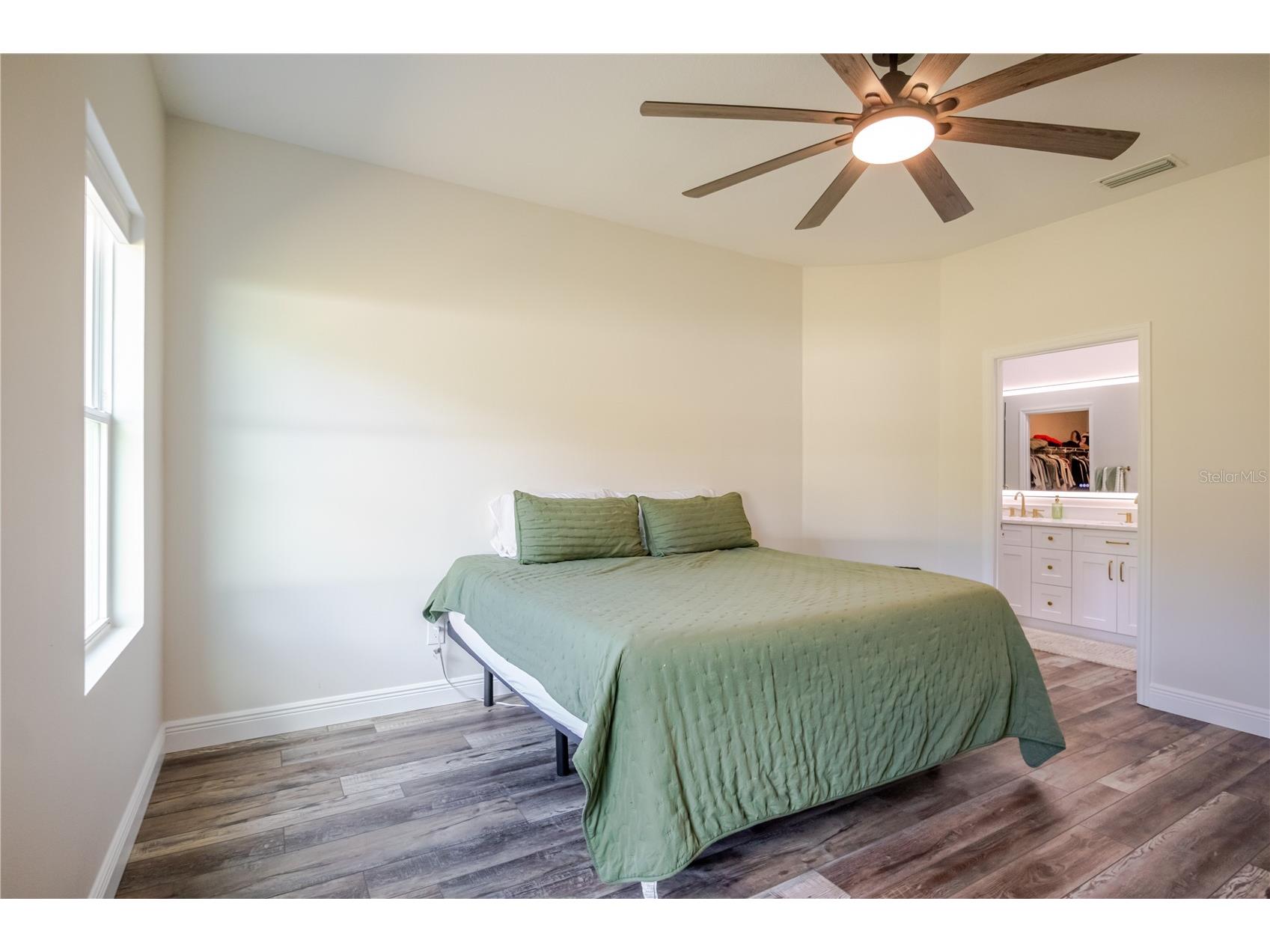 807 Garden Oaks Square Seffner FL 33584 TB8492826 image23