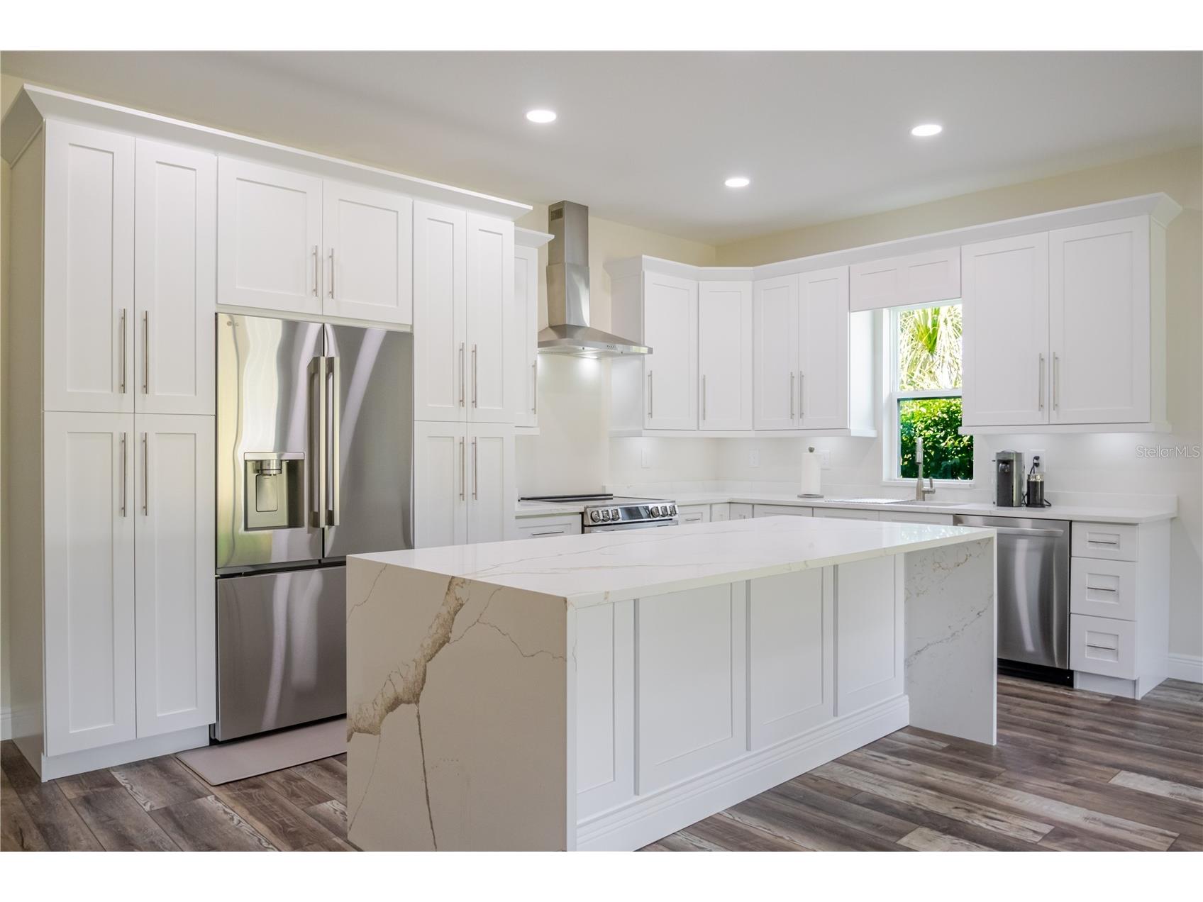 807 Garden Oaks Square Seffner FL 33584 TB8492826 image3