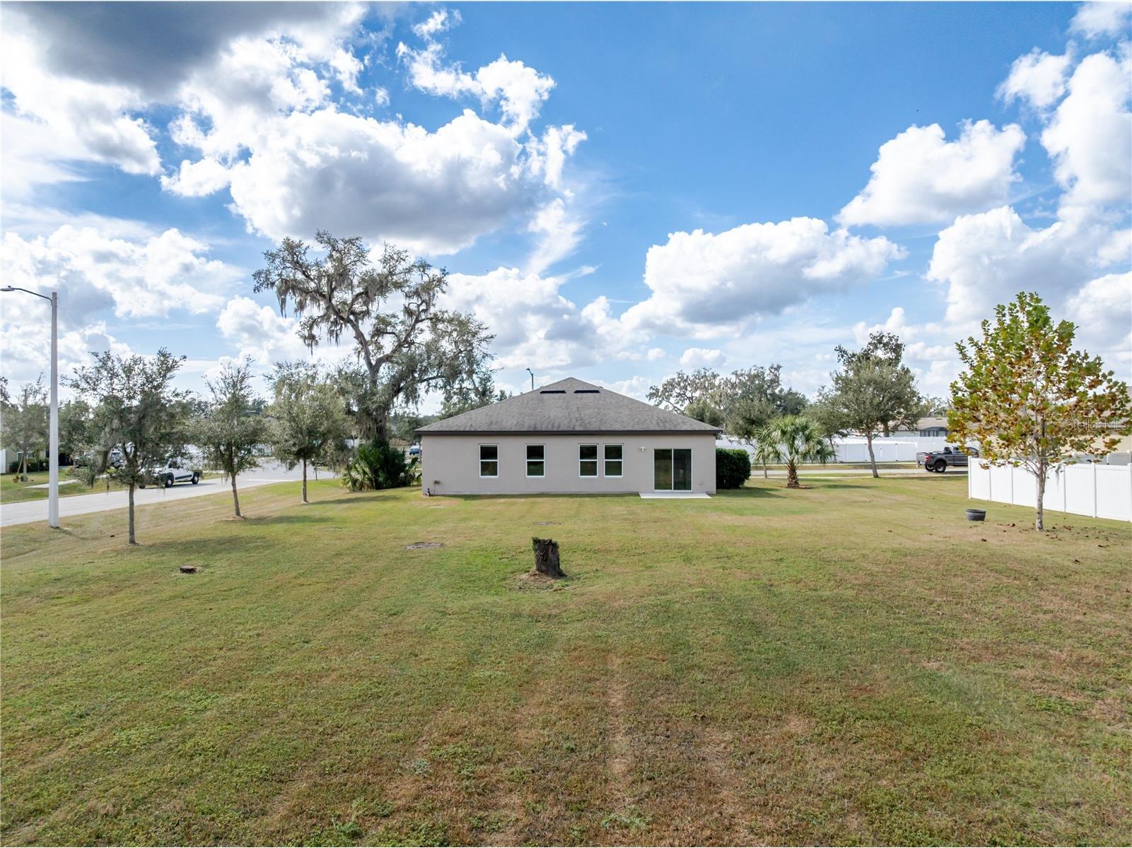 807 Garden Oaks Square Seffner FL 33584 TB8492826 image52