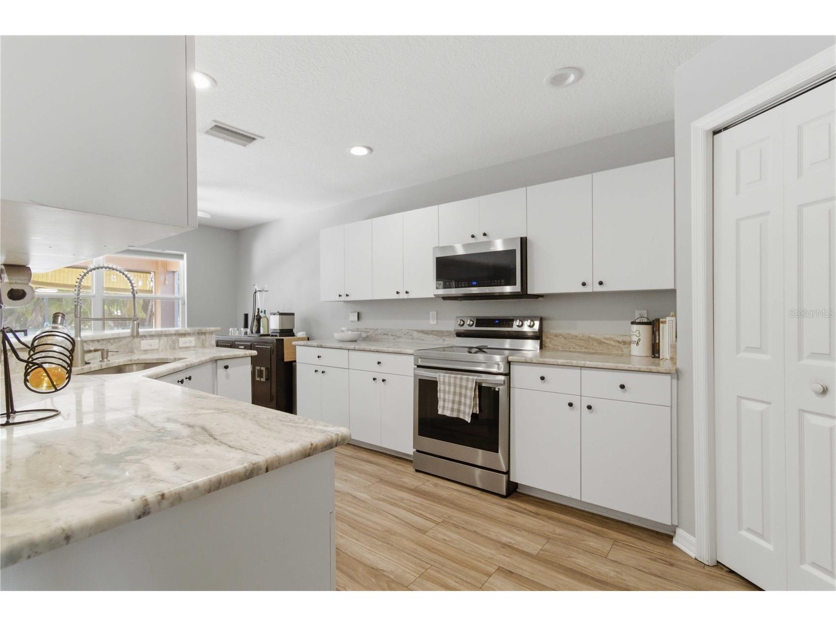 807 Ixora Avenue Ellenton FL 34222 TB8491279 image10