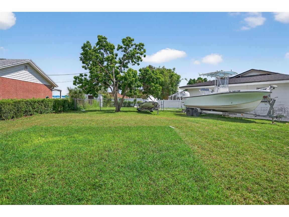 807 Melody Lane Bradenton FL 34207 A4658855 image8