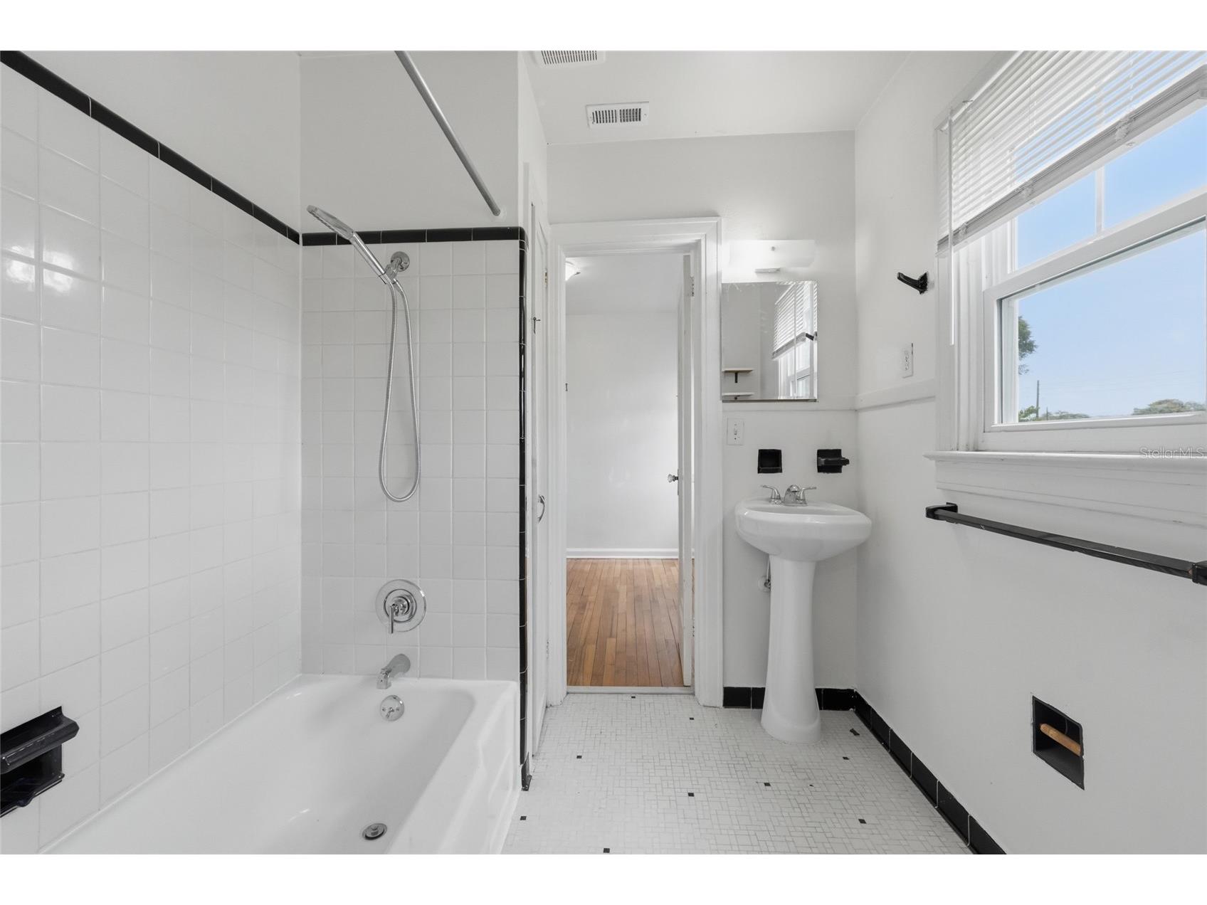 807 N Thornton Avenue #807 Orlando FL 32803 O6424918 image13