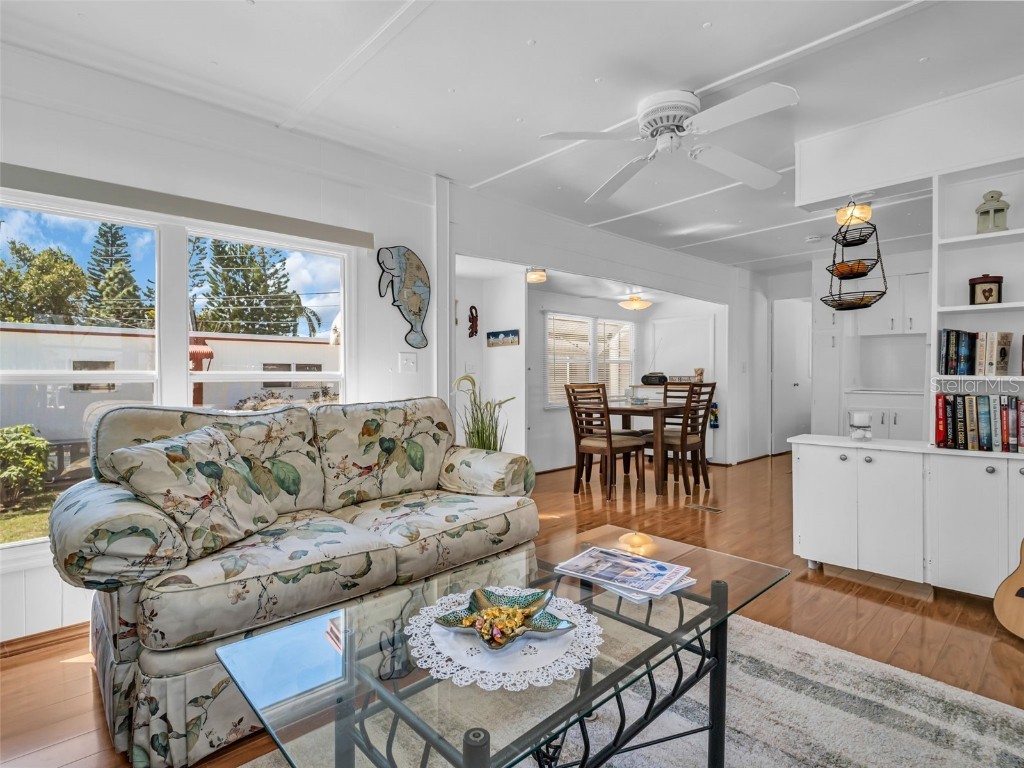 807 Saint Charles Drive Tarpon Springs FL 34689 - SALT LAKE TB8355928 image4