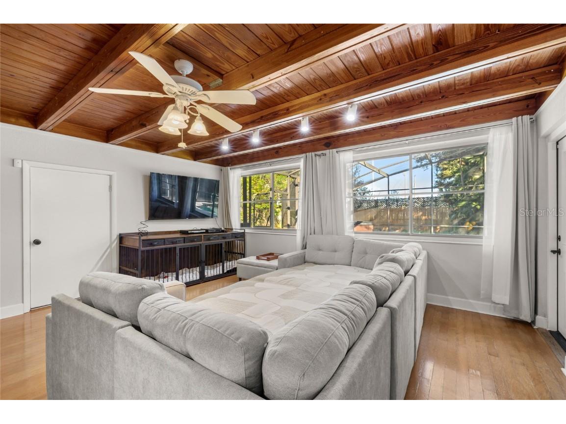 807 Silver Drive Orlando FL 32804 O6357681 image11