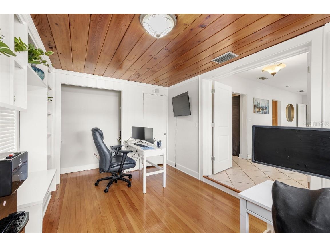 807 Silver Drive Orlando FL 32804 O6357681 image7