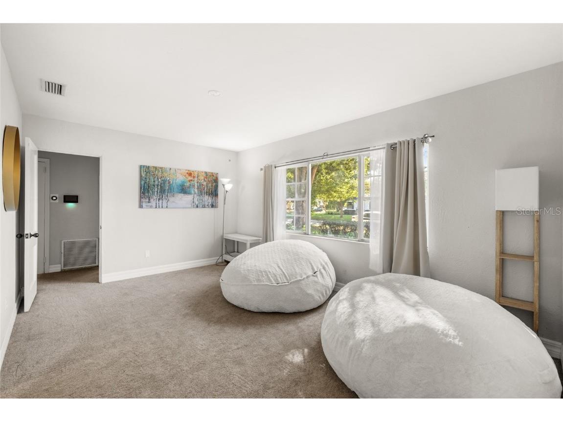 807 Silver Drive Orlando FL 32804 O6357681 image9