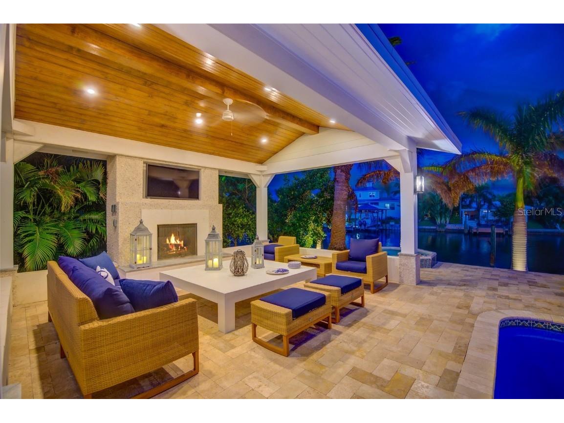 807 Snug Island Clearwater FL 33767 TB8416097 image2