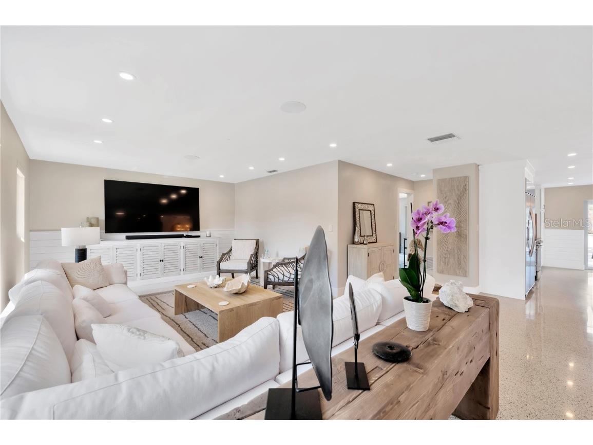 807 Snug Island Clearwater FL 33767 TB8416097 image55