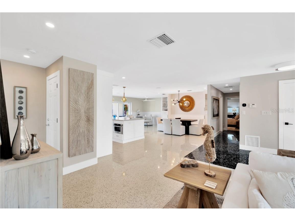 807 Snug Island Clearwater FL 33767 TB8416097 image61