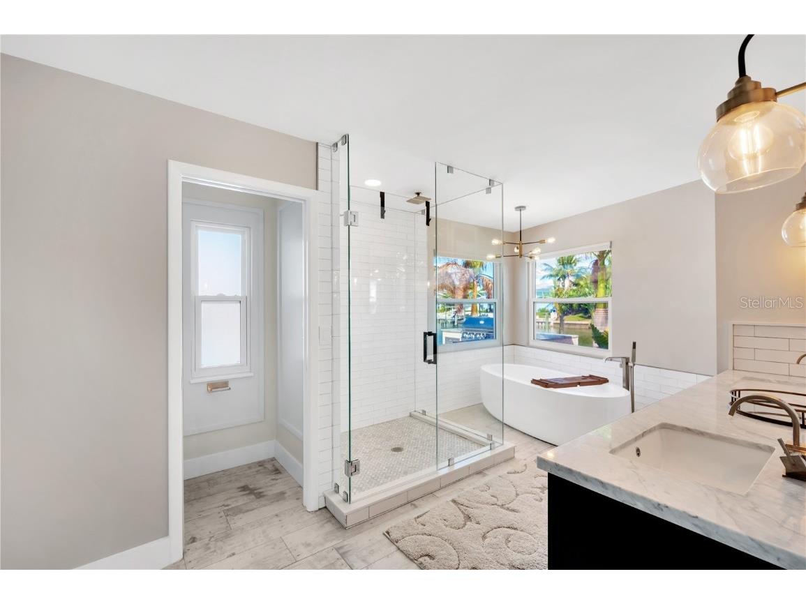 807 Snug Island Clearwater FL 33767 TB8416097 image71