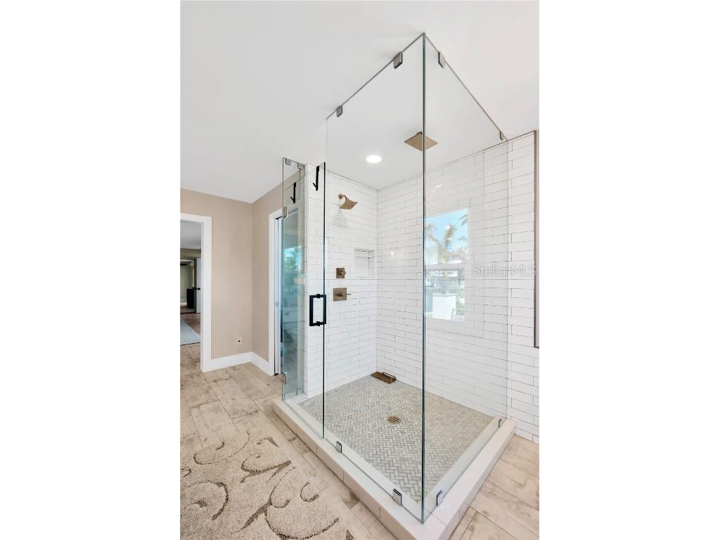 807 Snug Island Clearwater FL 33767 TB8416097 image73