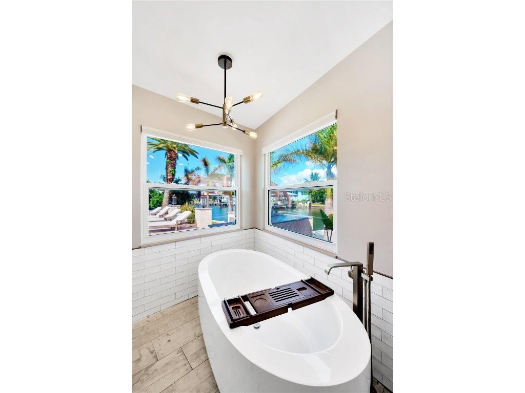 807 Snug Island Clearwater FL 33767 TB8416097 image74