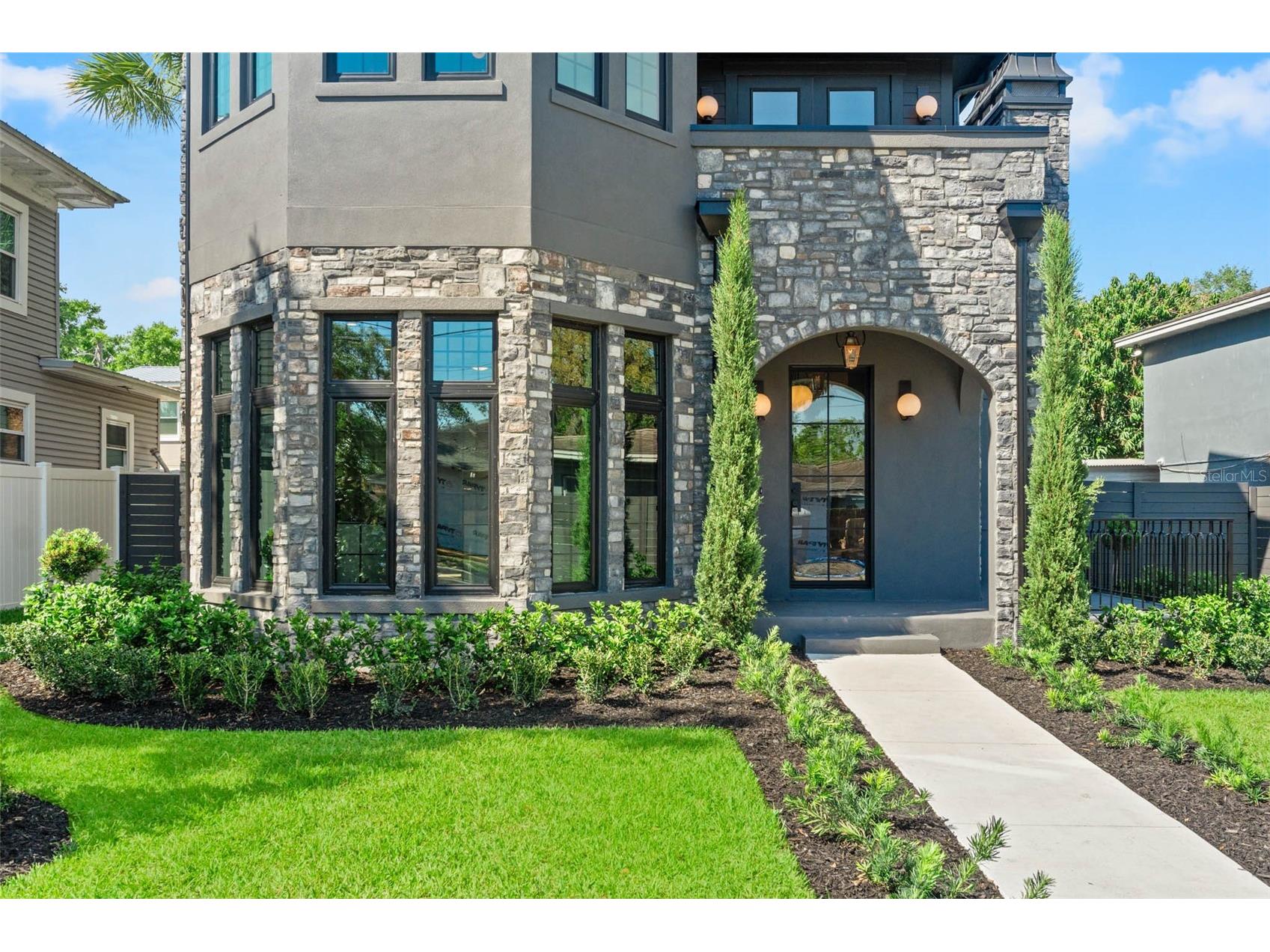 807 W Park Avenue Tampa FL 33602 TB8483397 image1