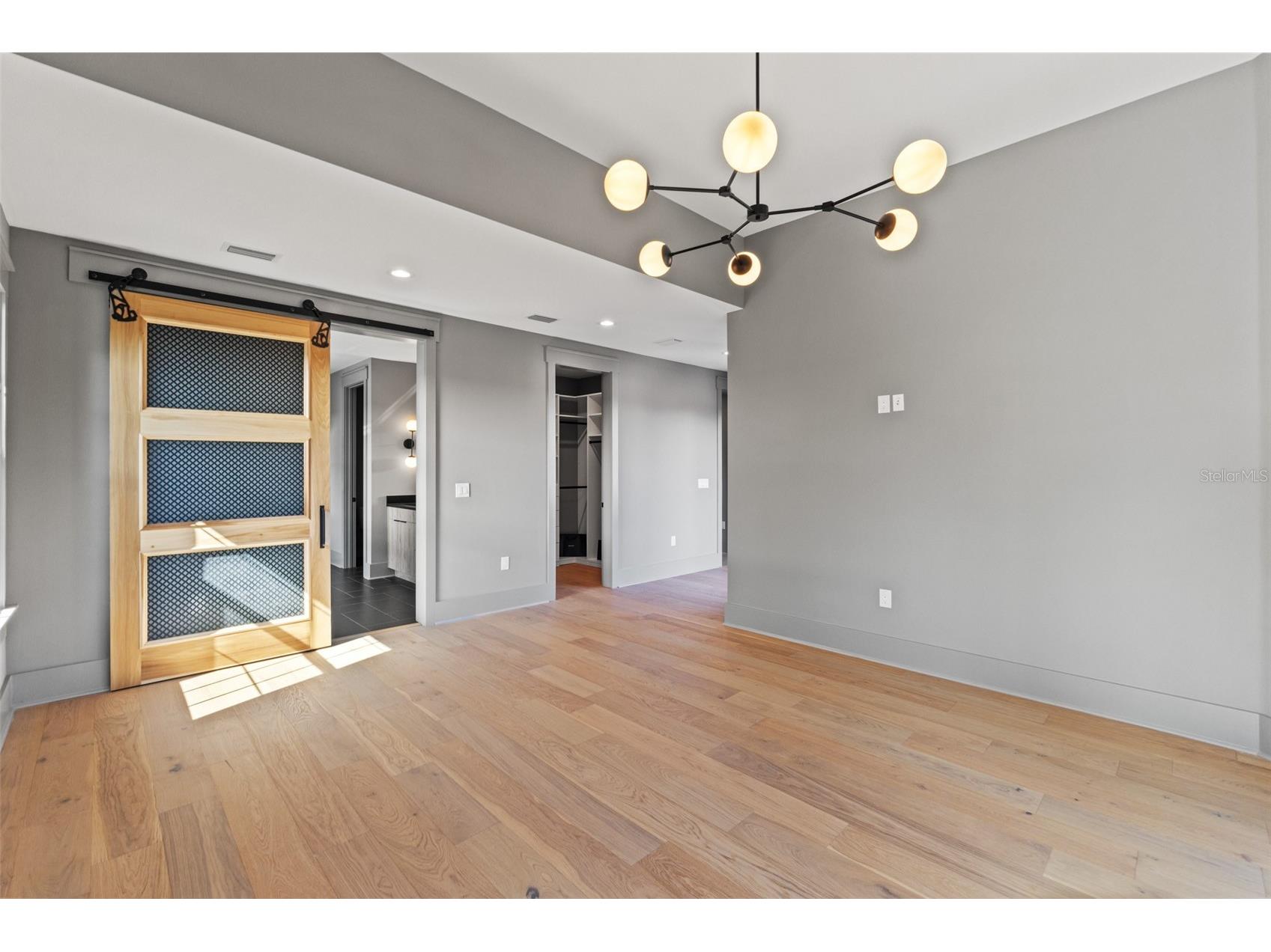 807 W Park Avenue Tampa FL 33602 TB8483397 image53