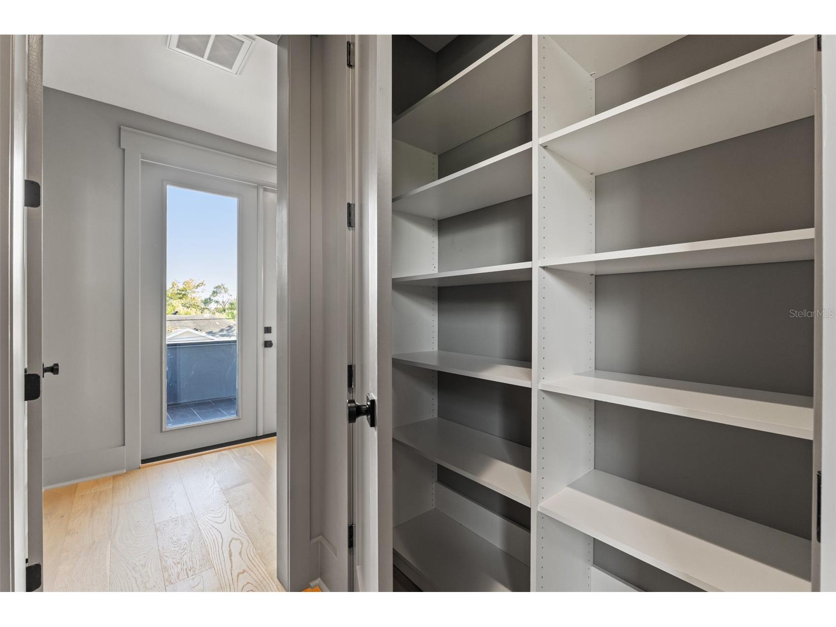 807 W Park Avenue Tampa FL 33602 TB8483397 image57