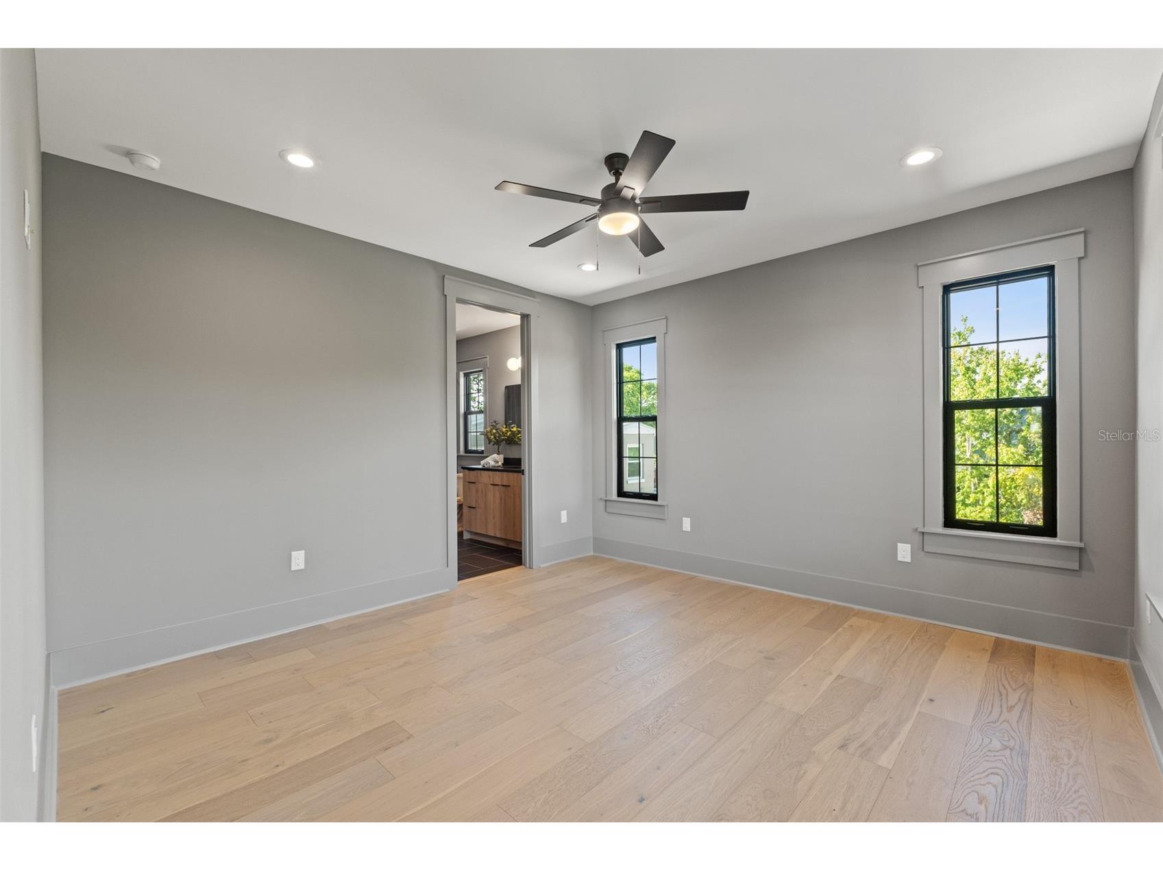 807 W Park Avenue Tampa FL 33602 TB8483397 image62