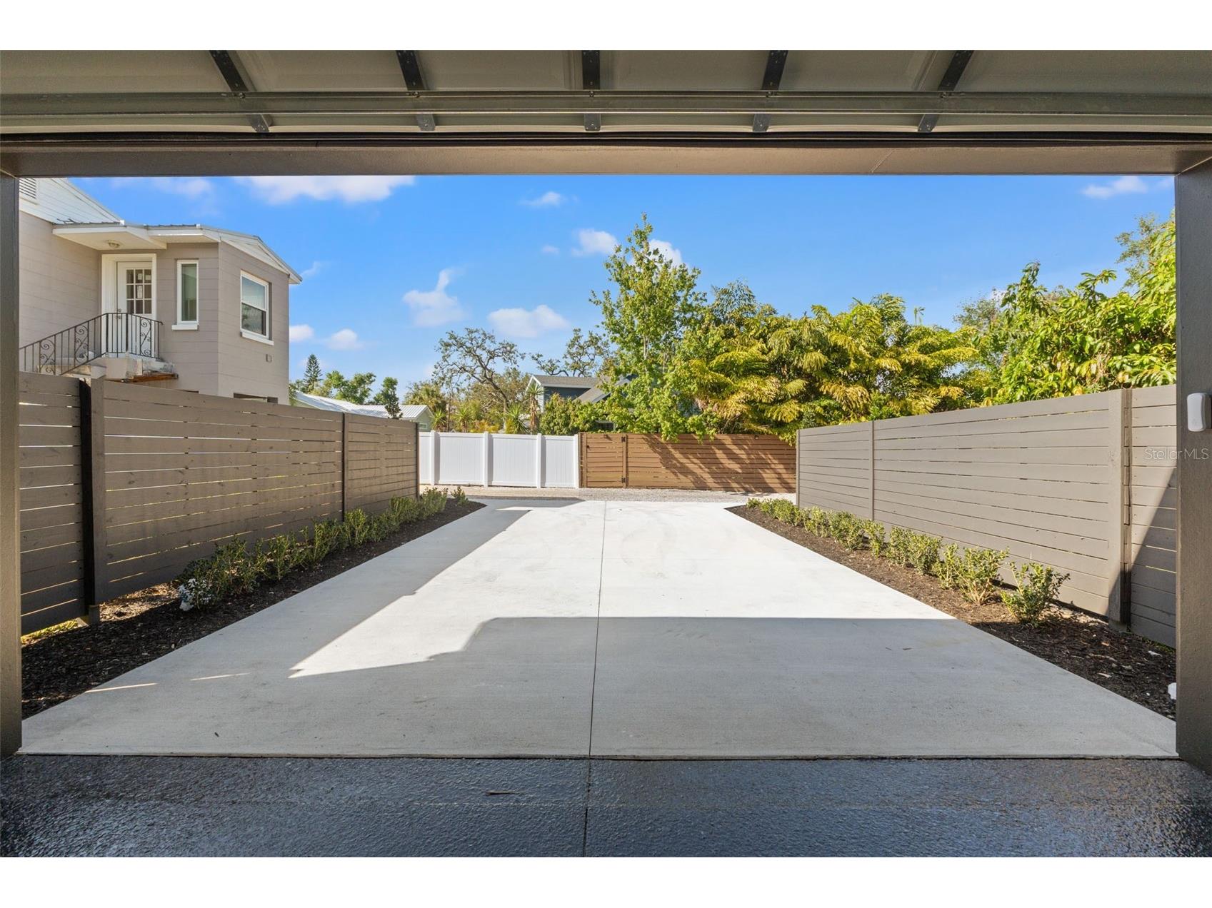 807 W Park Avenue Tampa FL 33602 TB8483397 image81