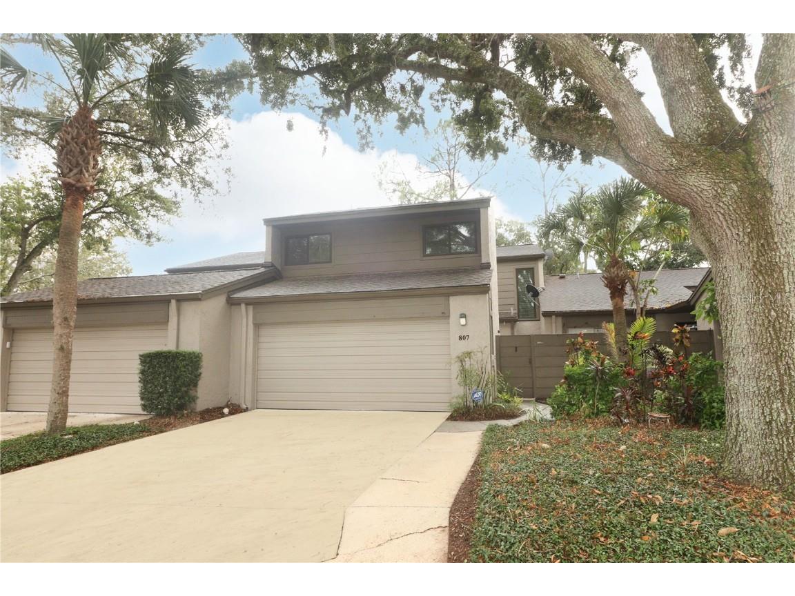 807 Westwind Lane Fern Park FL 32730 - Lake of The Woods O6252855 image1