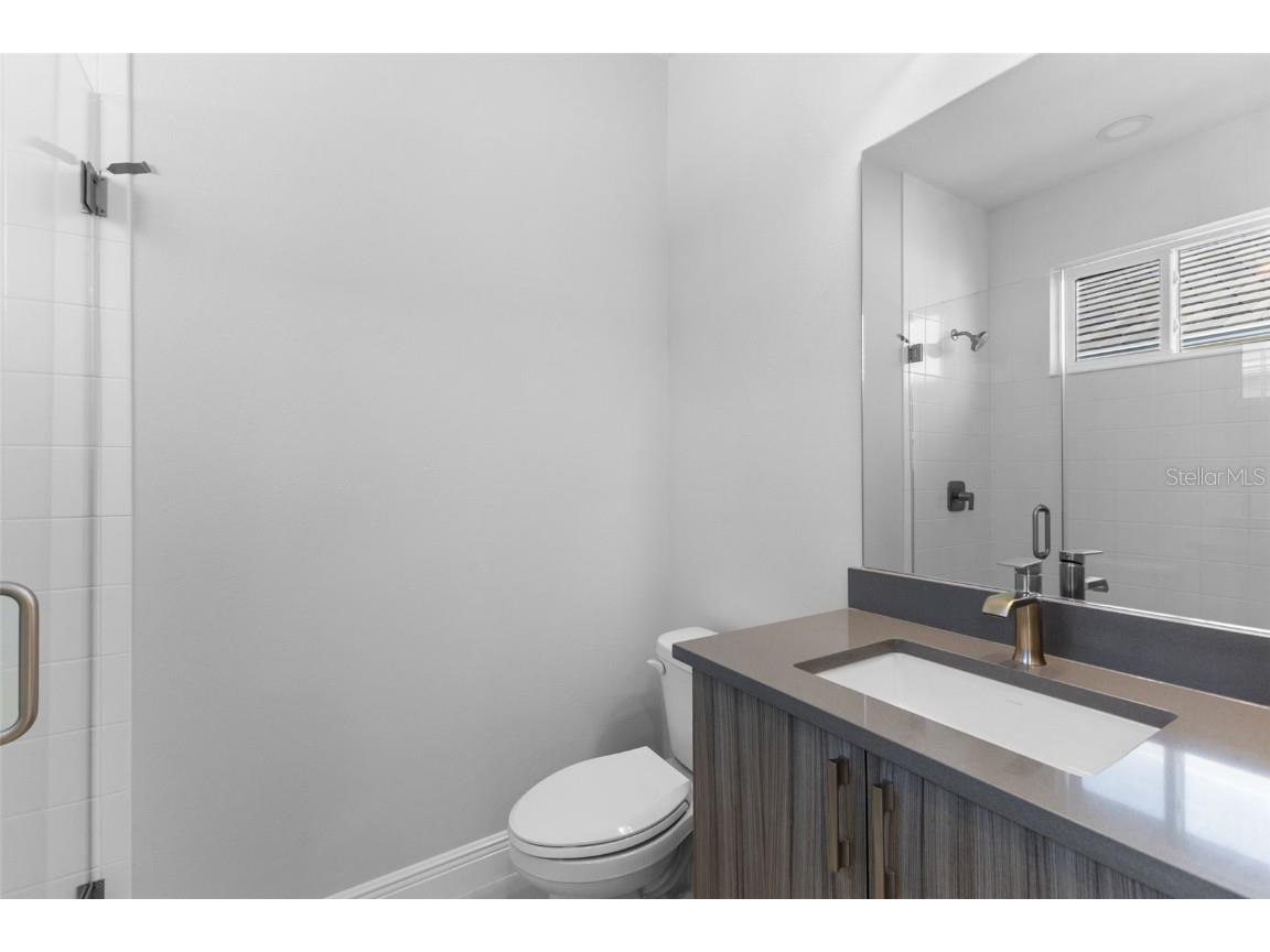 8071 Slipway Drive Sarasota FL 34240 A4639942 image27