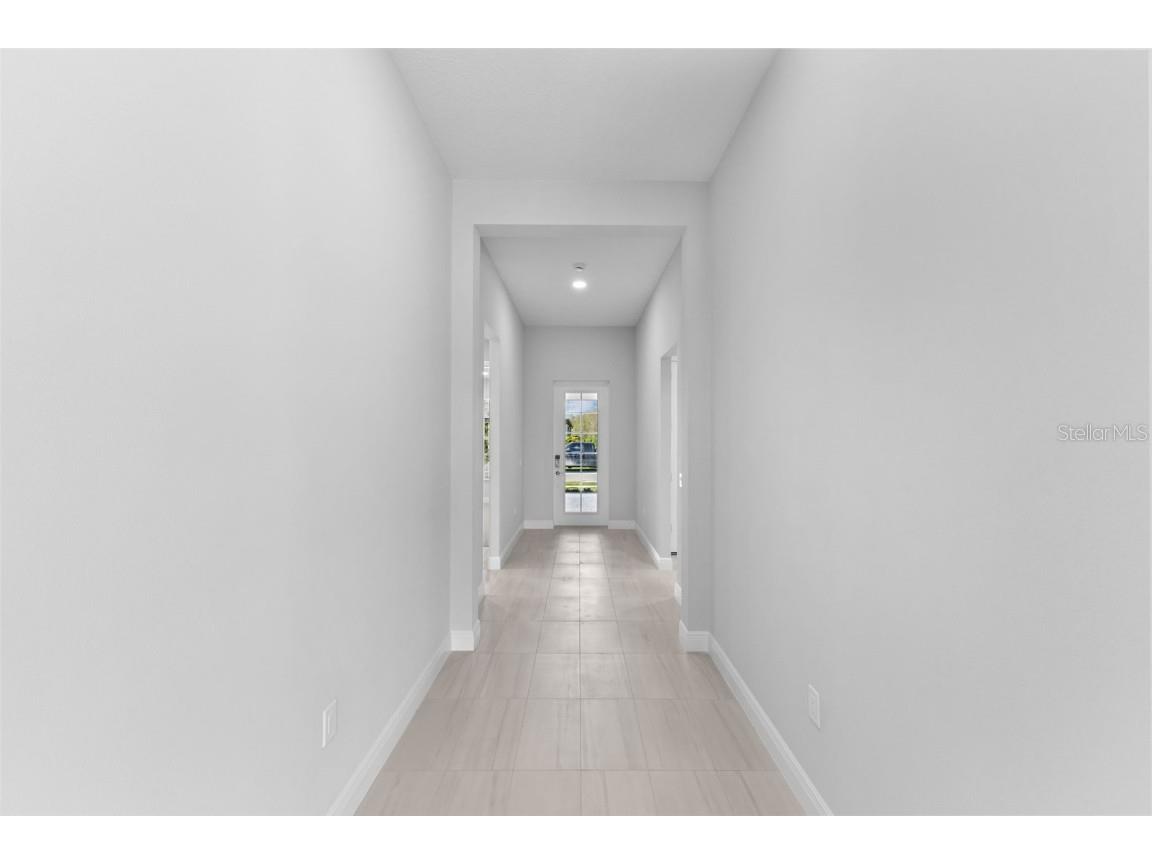 8071 Slipway Drive Sarasota FL 34240 A4639942 image3