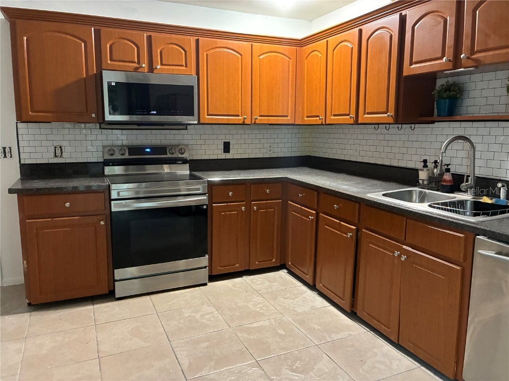 8071 Sparrow Drive Orlando FL 32825 O6367713 image5