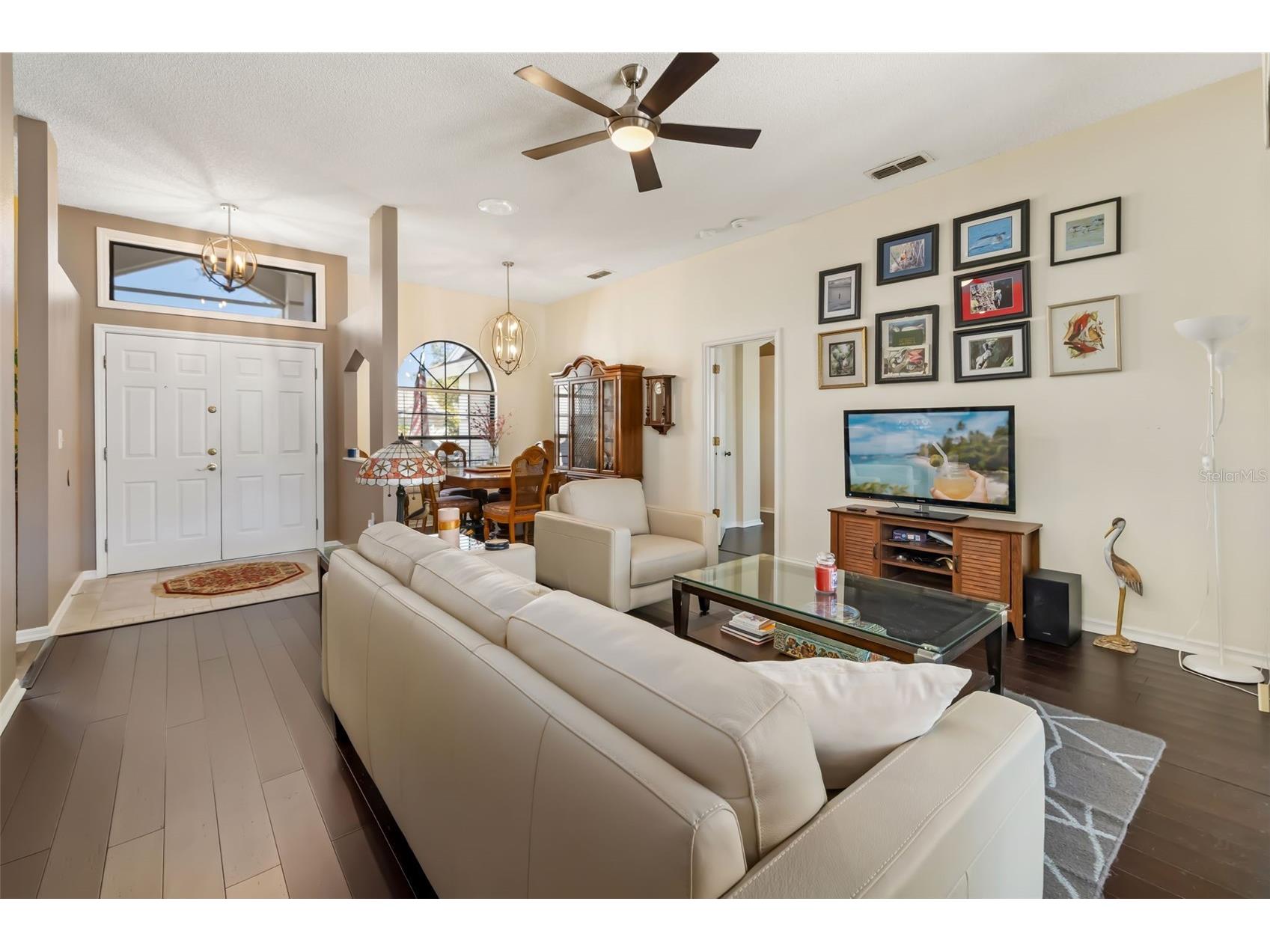 8072 Glenbrooke Lane Sarasota FL 34243 A4681070 image17