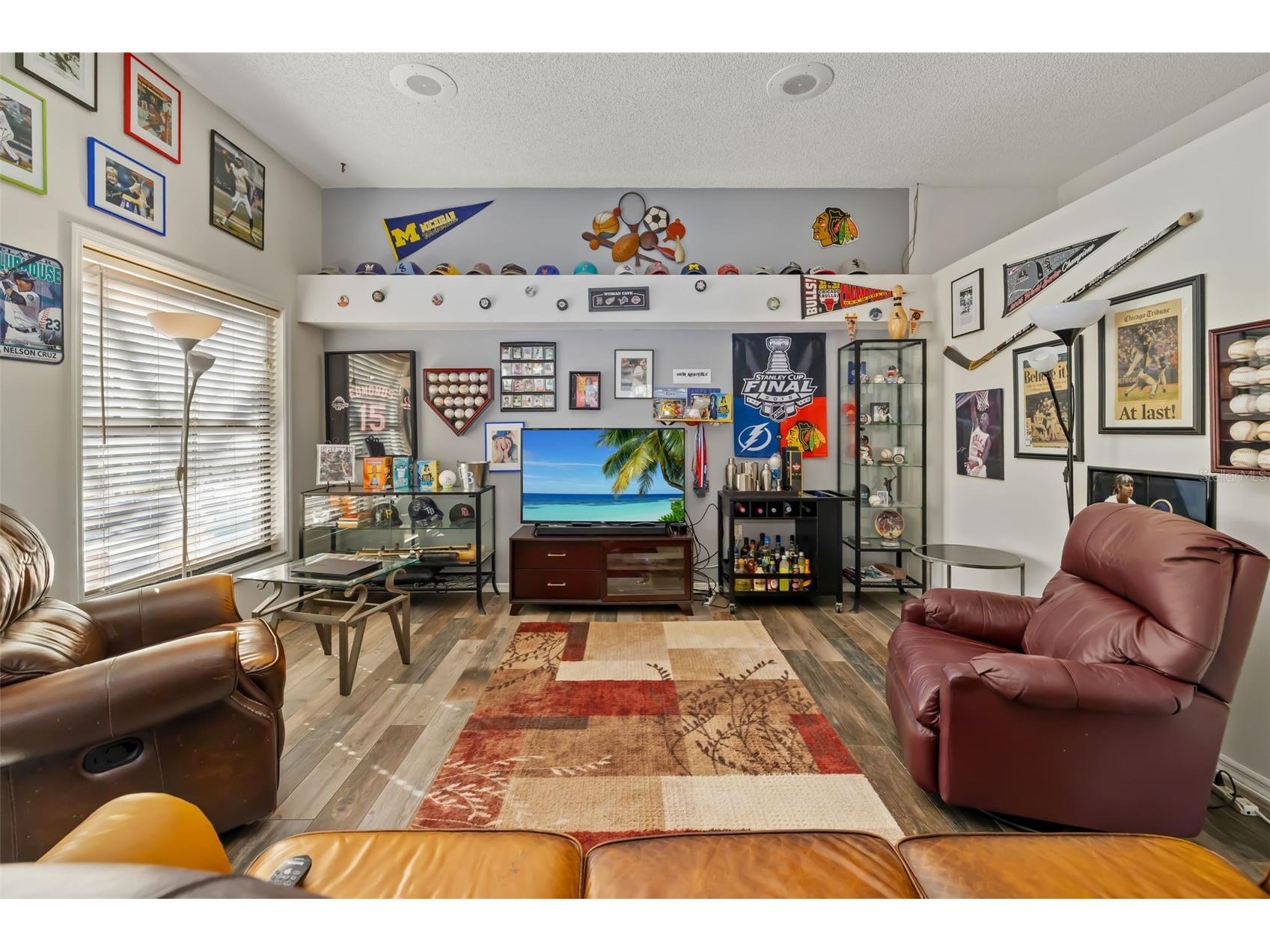 8072 Glenbrooke Lane Sarasota FL 34243 A4681070 image21