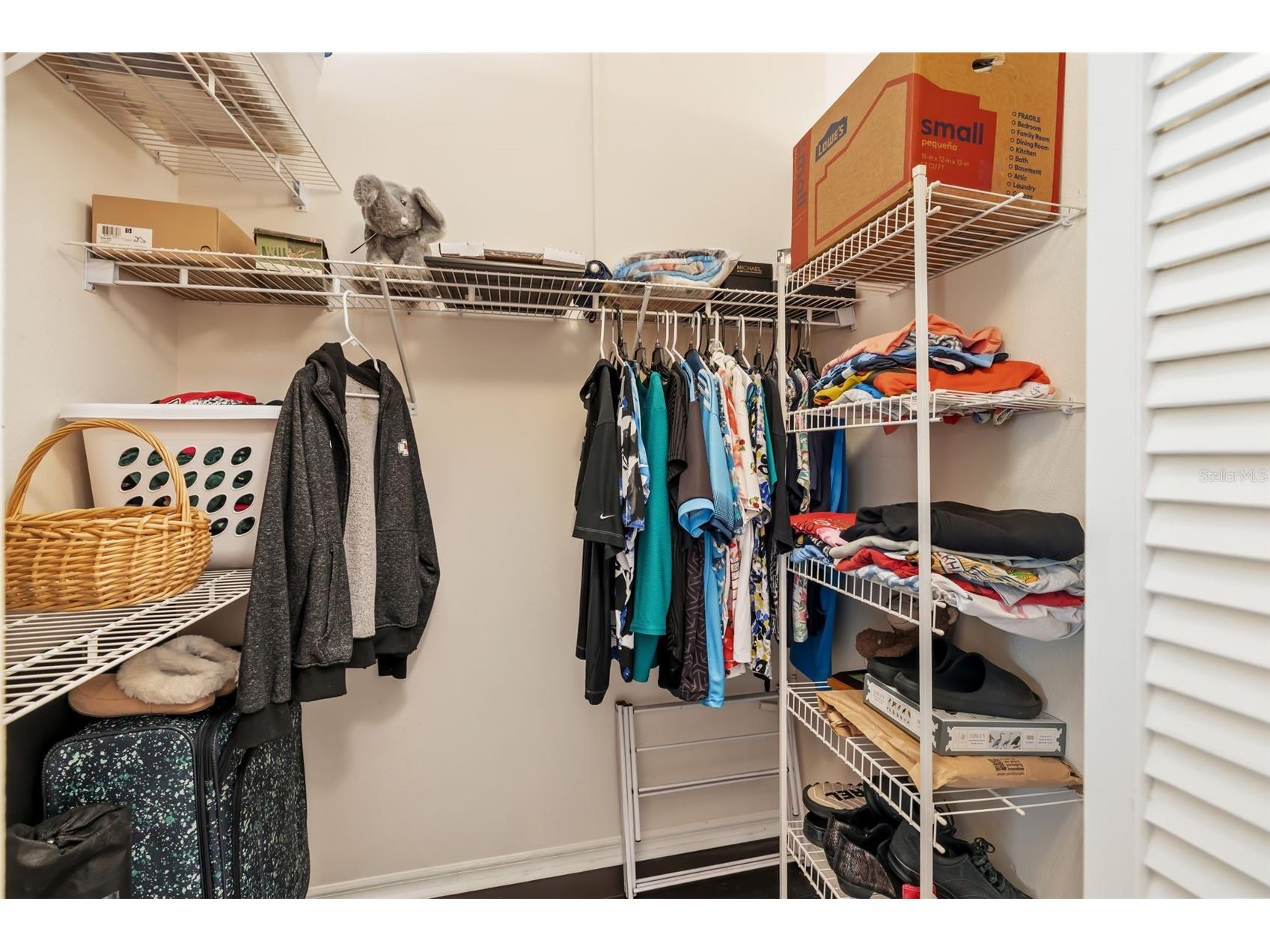 8072 Glenbrooke Lane Sarasota FL 34243 A4681070 image34